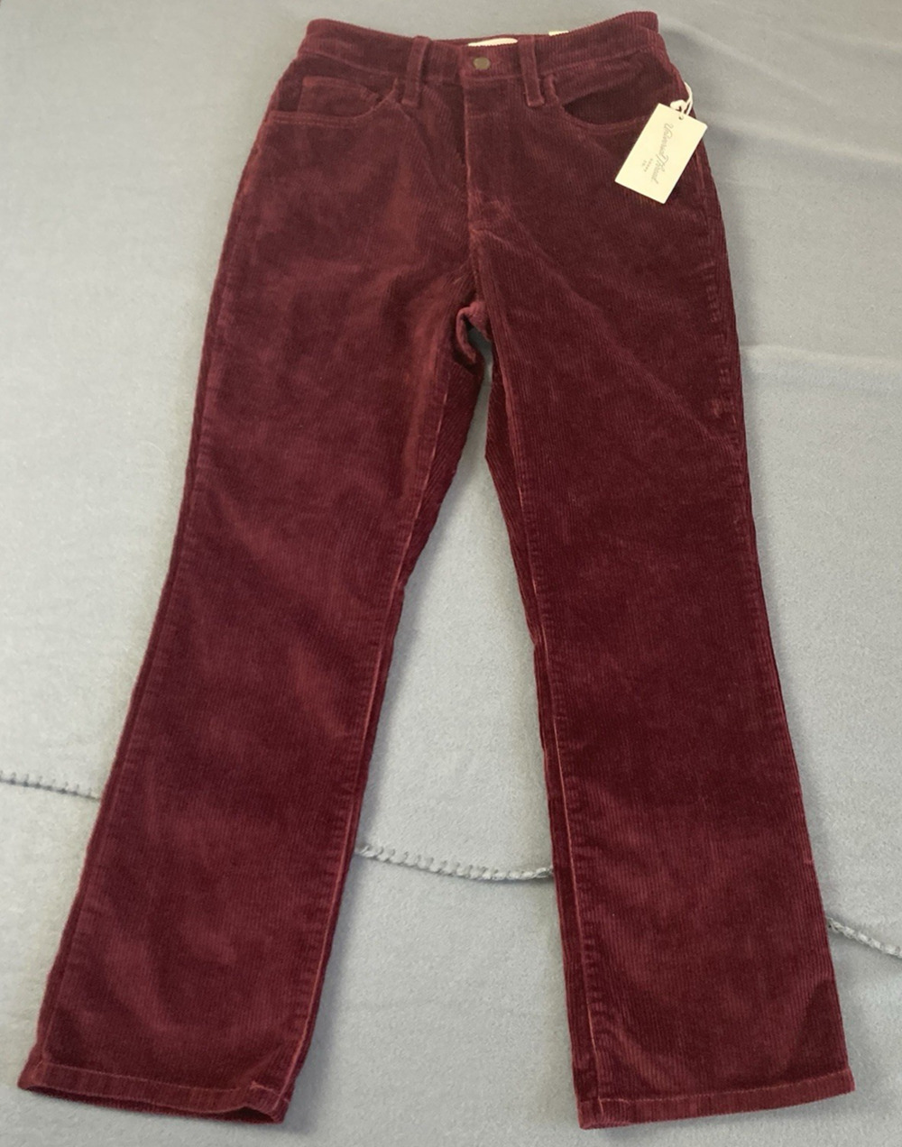 Universal Thread High Rise Ankle Bootcut Corduroy Pant Women 4R Burgundy Stretch